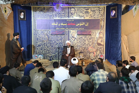 تصاویر / یادواره شهدای مدرسه علمیه حقانی