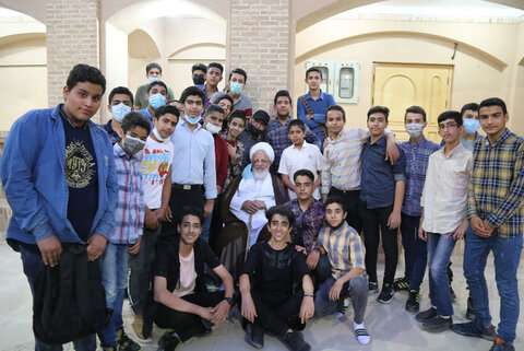 تصاویر مراسم جشن تکلیف مدرسه ملاصدرا با حضور امام جمعه یزد