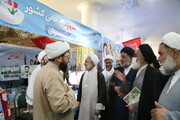 فیلم | آغاز به کار نمایشگاه «ردای سرخ» کنگره ۴۰۰۰ شهید روحانی