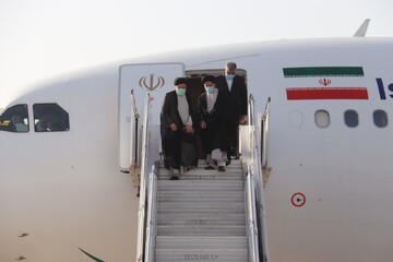 تصاویر/ ورود رییس جمهور به آذربایجان غربی