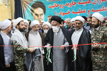 تصاویر / افتتاح نمایشگاه کنگره ۴۰۰۰ شهید روحانی در مصلای قم