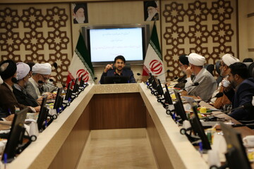 گزارشی از نشست اقتصاددانان اسلامی با معاون وزیر اقتصاد درباره ارز ترجیحی