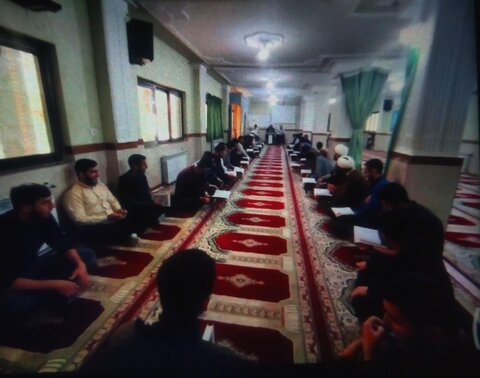 تصاویر/ محفل انس با قرآن در مدرسه علمیه اهل بیت(ع) آستانه اشرفیه