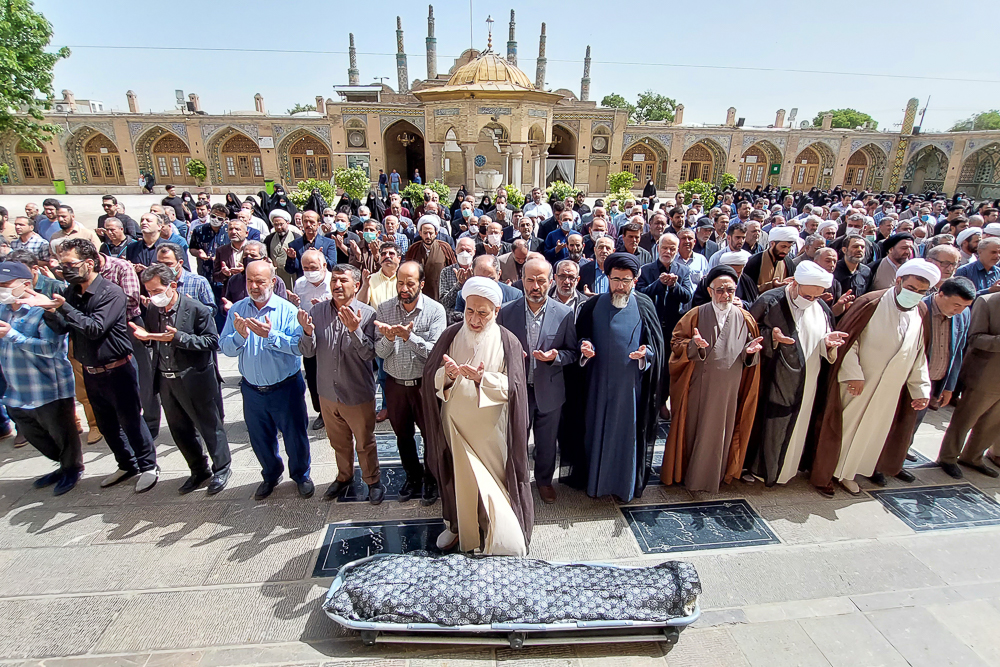 پیکر امام جماعت آستان امامزاده حسین(ع) قزوین تشییع شد