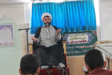 تصاویر/ نشست ماهیانه مدیر حوزه علمیه کردستان با طلاب مدرسه علمیه امام صادق (ع) بیجار