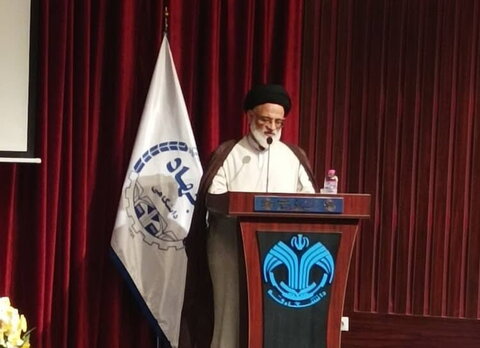 حجت الاسلام پورسیدآقایی در اختتامیه سومین جشنواره ملی مهدویت
