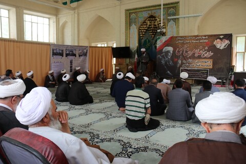 تصاویر/ مراسم گرامیداشت چهارمين سالگرد وفات حجت الاسلام والمسلمین حسنی در ارومیه