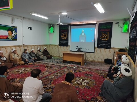 تصاویر | کنگره ۴ هزار شهید روحانی همزمان با سراسر کشور در مدرسه علمیه امام خمینی (ره) نهاوند