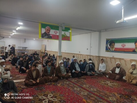 تصاویر | کنگره ۴ هزار شهید روحانی همزمان با سراسر کشور در مدرسه علمیه امام خمینی (ره) نهاوند