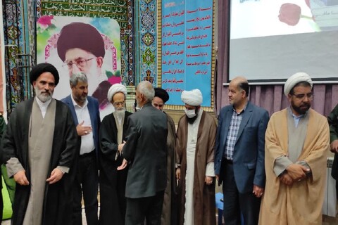 تصاویر/ یادواره شهدای طلبه و روحانی شهرستان سلماس