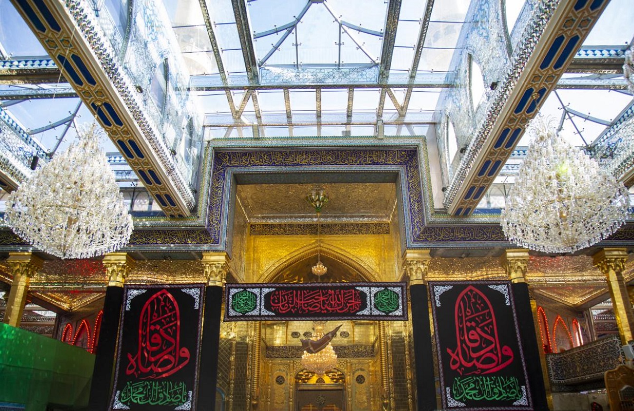 Al-Abbas's (p) Holy Shrine Mourns 6th Shia Imam Martyrdom Anniversary