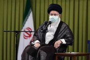 बड़ी ताक़तों की दुश्मनी का सामना करते हुए कामयाबी के रास्ते पर लगातार आगे बढ़ रहा है ईरान