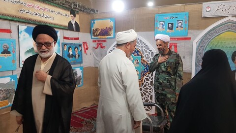 تصاویر/ غرفه استان آذربایجان شرقی در نمایشگاه 4000 شهید روحانی کشور (1)