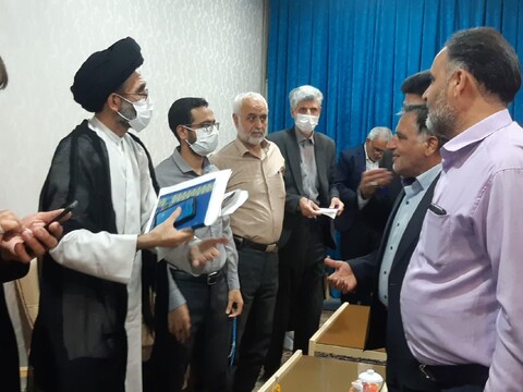 تصاویر/ دیدارجمعیت موتلفه کاشان با نماینده ولی فقیه