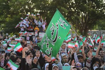 تصاویر/ اجتماع کودکان و نوجوانان تبریزی با همخوانی سلام فرمانده