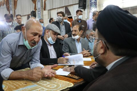 تصاویر/ برگزاری میز خدمت دادگستری فارس در مسجد النبی(ص) شیراز