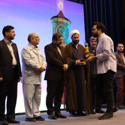 جایزه سوگواره بین‌المللی ملت امام حسین(ع) به طلاب هنرمند قم رسید