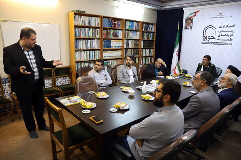 تصاویر/ بازدید سخنگو و مسئول روابط عمومی کل سپاه از رسانه رسمی حوزه