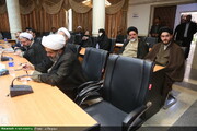 بالصور/ إقامة ندوة تخصصية حول دور أفكار الإمام الخميني (ره) في تأسيس الثورة الإسلامية الإيرانية في جامعة الأديان والمذاهب الإسلامية بقم المقدسة