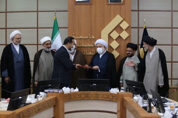 از استادان، مدیران گروه‌های علمی و رؤسای مجتمع‌های آموزشی برتر المصطفی تجلیل شد