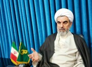 امام خمینی با پشتیبانی ملت دنیای غرب را با بحران جدی مواجه کرد
