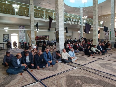 تصاویر/ مراسم گرامیداشت سالروز رحلت امام خمینی(ره) در مسجد جامع پلدشت