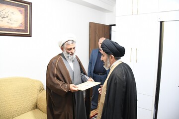 تقدیر نماینده ولی فقیه در آذربایجان غربی از امام جمعه سابق نقده