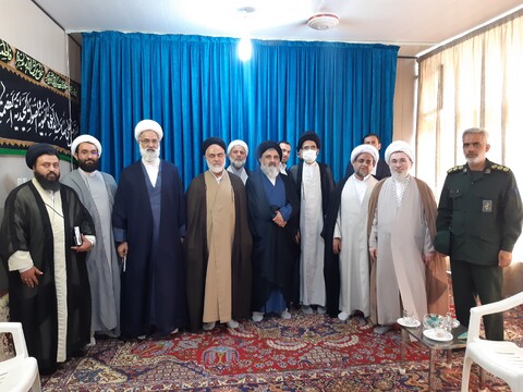 سفر نماینده ولی فقیه و جمعی از روحانیون کاشان به اصفهان