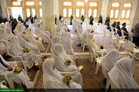 بالصور/ إهداء جهاز الزواج إلى لعوائل المتعففة في حرم السيدة المعصومة عليها السلام بقم المقدسة