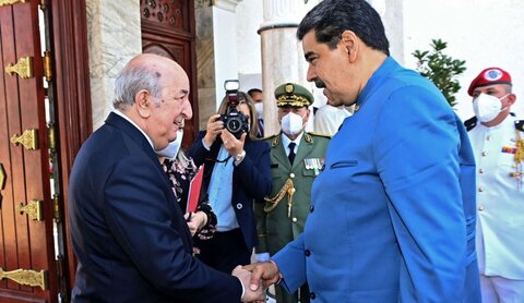 استقبل الرئيس الجزائري عبد المجيد تبون نظيره الفنزويلي نيكولاس مادورو