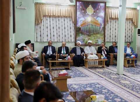 تصاویر/ دیدار وزیر فرهنگ عراق با حجت السلام والمسلمین شهرستانی