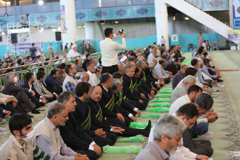 تصاویر/حضورخادمان رضوی در مصلی نماز جمعه اصفهان