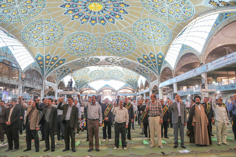 تصاویر/حضورخادمان رضوی در مصلی نماز جمعه اصفهان