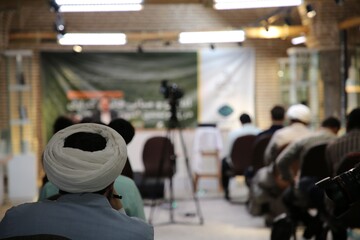 تصاویر/ کارگاه اصول و مبانی قانون‌گذاری در پرتو تحقق قانون‌گذاری کارآمد در مدرسه علمیه مروی