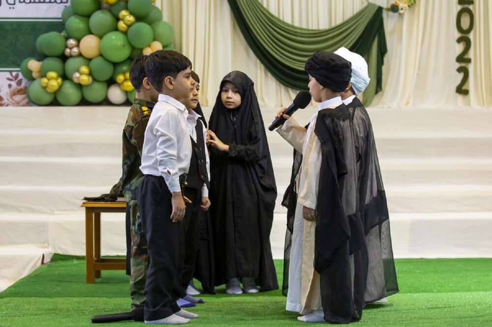 Children Theatrical Performance Express Gratitude for Religious Authority's Fatwa