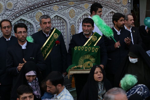 تصاویر/همایش بزرگ خادمان رضوی در گذرفرهنگی چهارباغ اصفهان