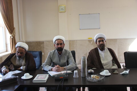 تصاویر / دیدار مدیر مرکز تحقیقات علوم اسلامی نور با مدیران مدارس علمیه استان قزوین