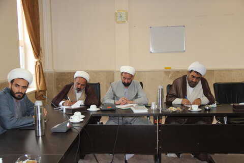 تصاویر / دیدار مدیر مرکز تحقیقات علوم اسلامی نور با مدیران مدارس علمیه استان قزوین