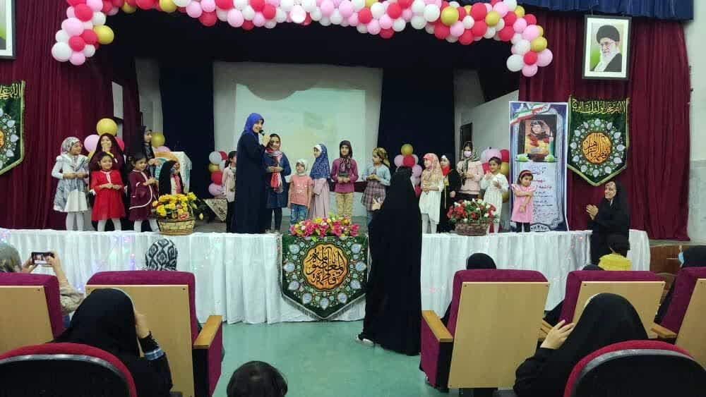 برگزاری جشن ویژه دختران در شهر جم+عکس