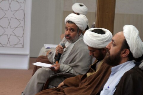 تصاویر | دیدار جمعی از ائمه جماعات مساجد همدان با نماینده ولی فقیه در استان