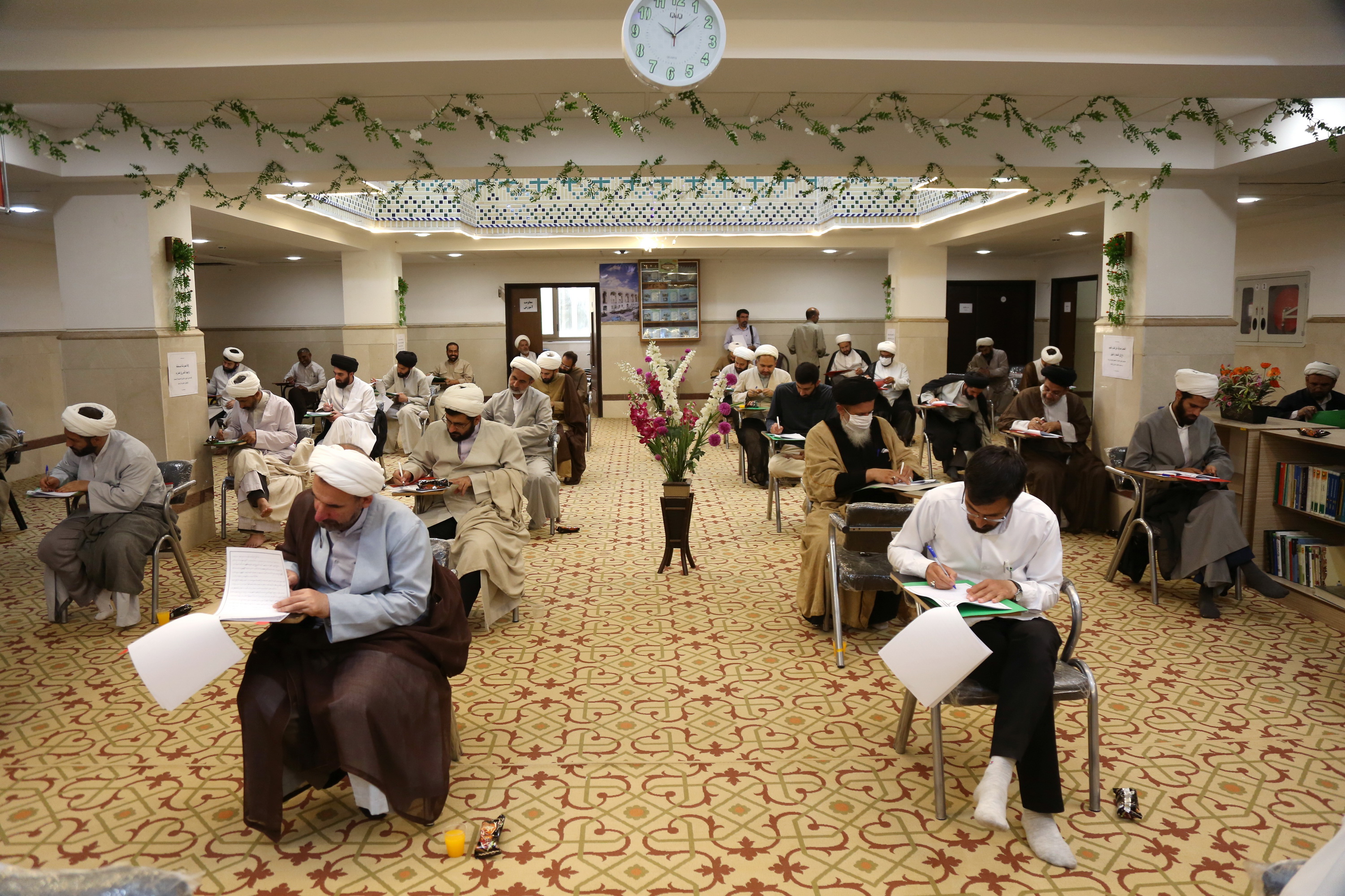 Photo/ Seminary Specialized Center for Shia Studies Fourth Level Entrance Exam