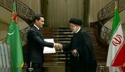 ايران وتركمنستان توقعان 9 وثائق للتعاون في مختلف المجالات