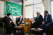 ईरान के राष्ट्रपति आयतुल्लाह सैय्यद इब्राहिम रईसी ने इस्फ़हान में आयतुल्लाह नासिरी से मुलाकात कि