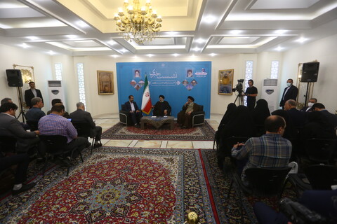 تصاویر/نشست خبری پایان سفر رئیس جمهور در اصفهان