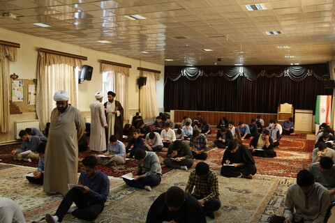 تصاویر/ آزمون ورودی و امتخانات پایان ترم مدرسه علمیه امیرالمومنین(ع)تبریز