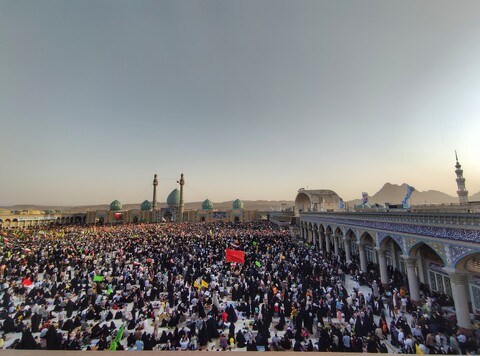 تصاویری از اجتماع سلام فرمانده در مسجد مقدس جمکران