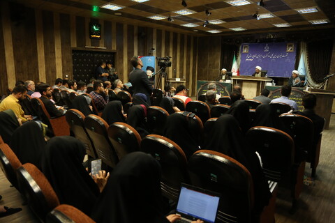 تصاویر/ نشست خبری رئیس کل دادگستری و مسئولین قضایی استان