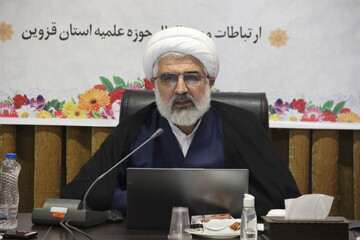 نقش رسانه‌ها در معرفی حوزه‌های علمیه به جوانان/ مشکل قدیمی بودن ساختمان‌های مدارس علمیه قزوین