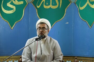 هیچ وقت به اندازه عصر حاضر روحانیت مورد حمله دشمن نبوده است