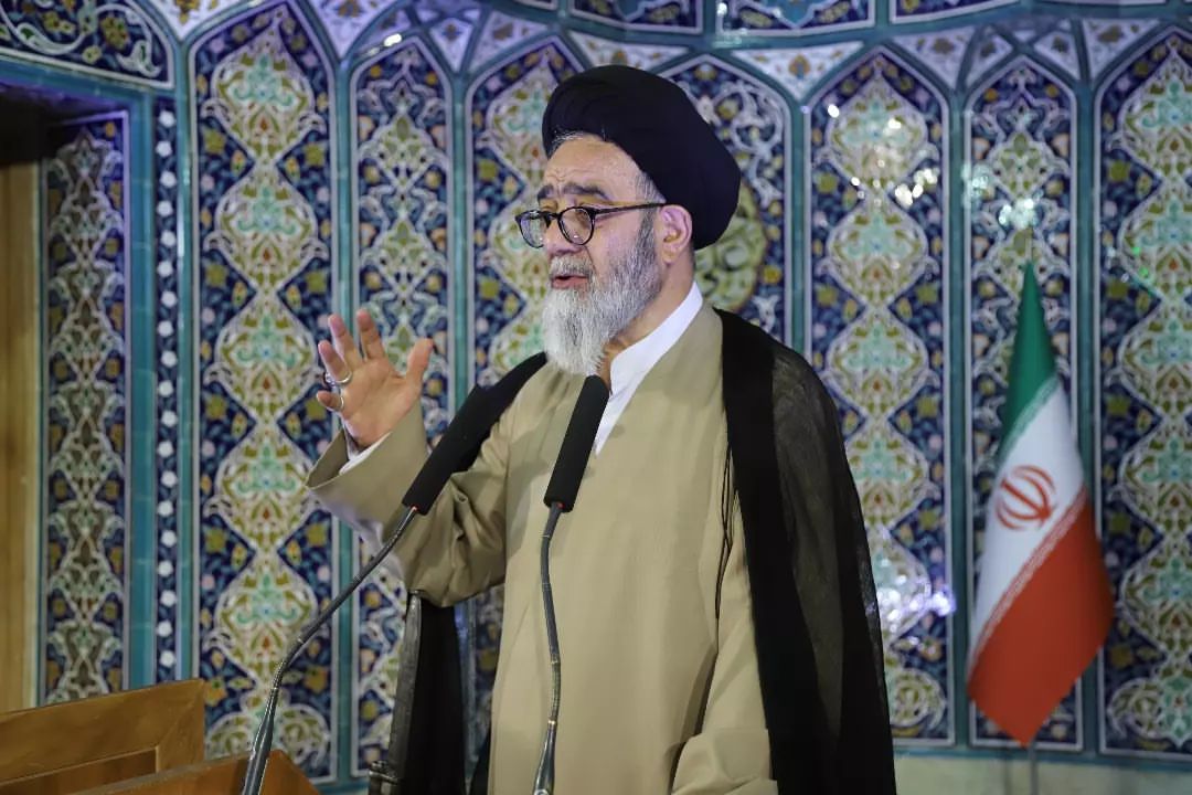 جمهوری اسلامی ایران در مسیر پیشرفت و انزوای استکبار در منطقه قرار دارد